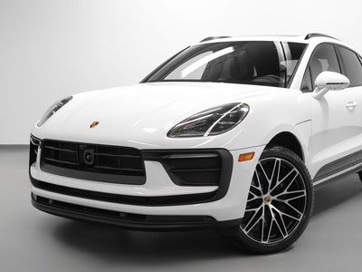 2026 Porsche Macan Macan
