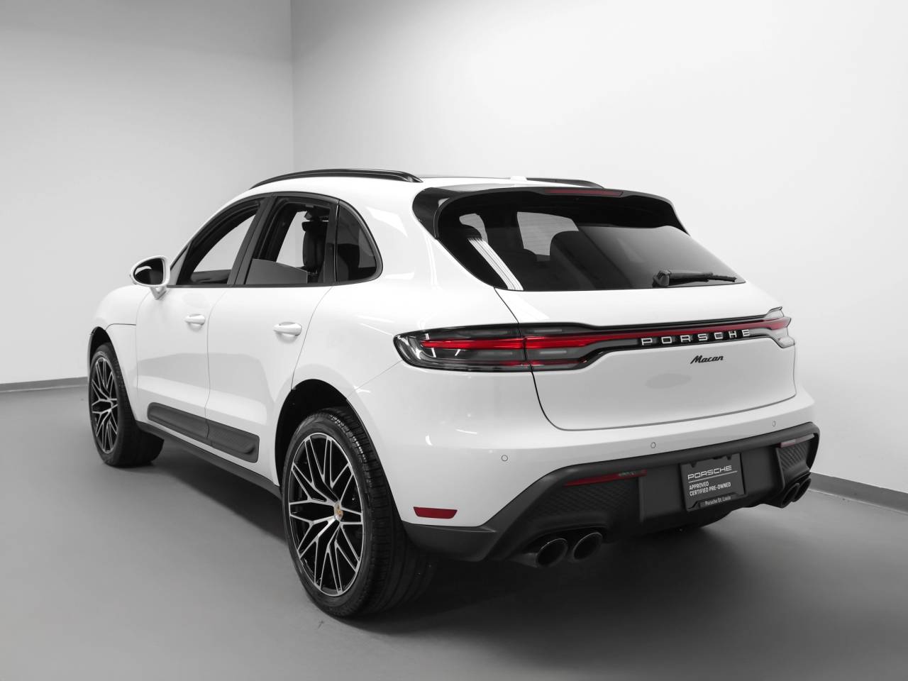 2026 Porsche Macan Macan