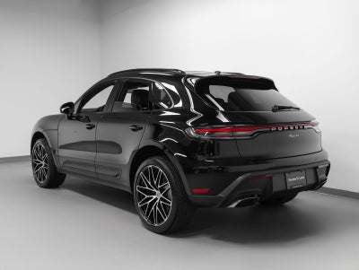 2026 Porsche Macan Macan