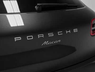 2017 Porsche Macan Macan