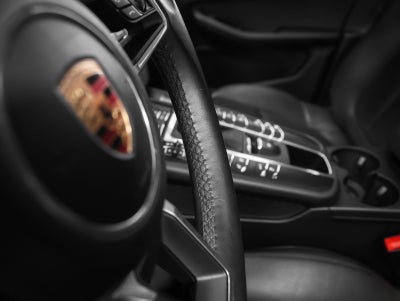 2017 Porsche Macan Macan