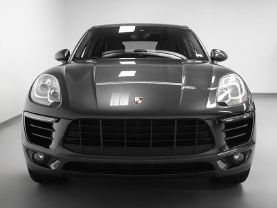 2017 Porsche Macan Macan