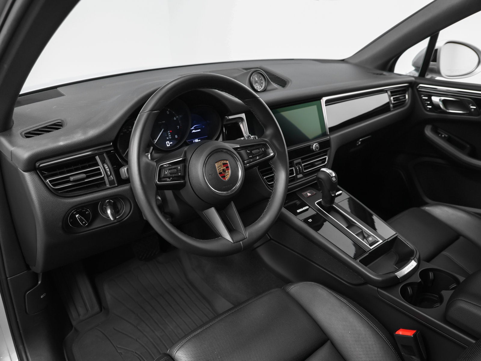 2022 Porsche Macan Macan