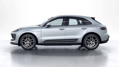 2022 Porsche Macan Macan