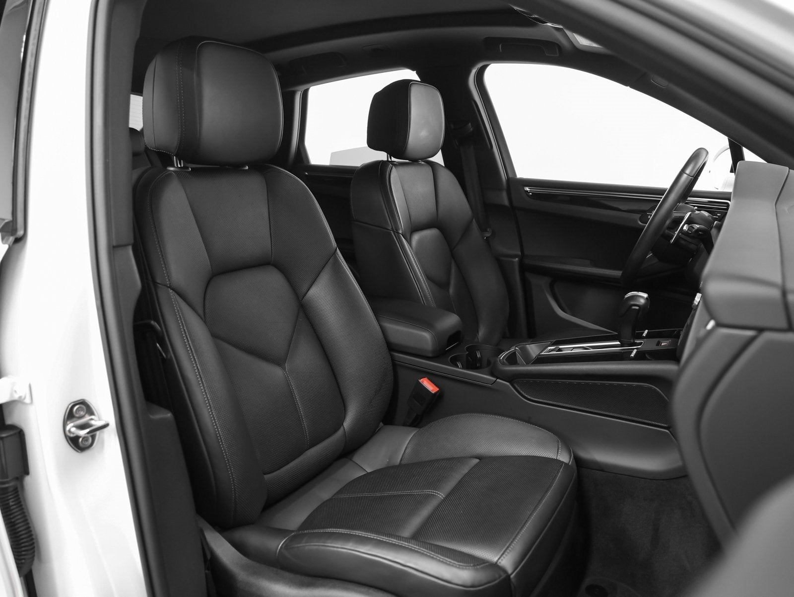 2024 Porsche Macan Macan (MY24)