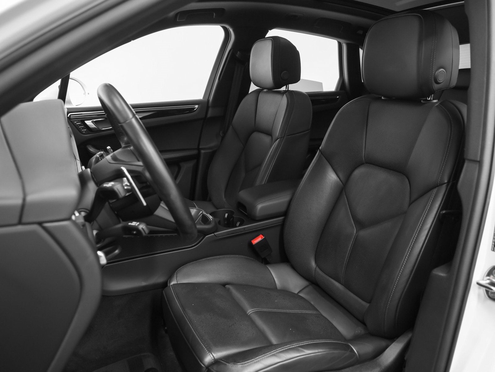 2024 Porsche Macan Macan (MY24)