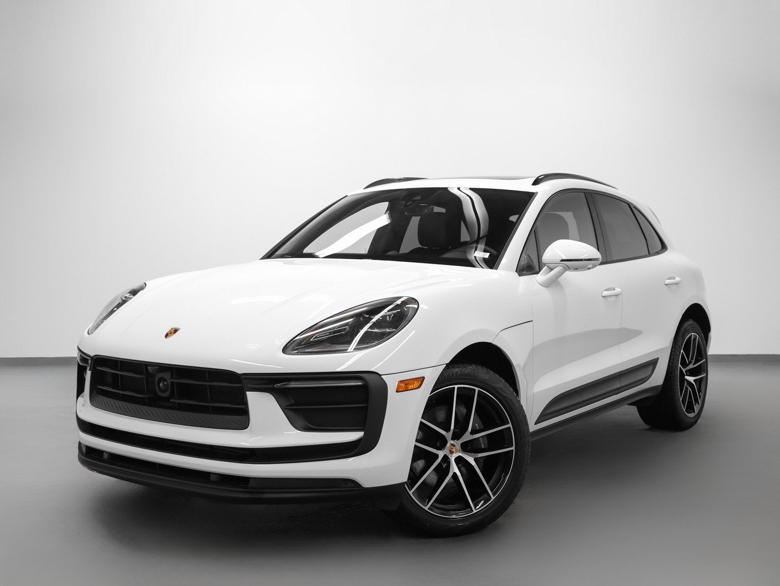 2024 Porsche Macan Macan (MY24)