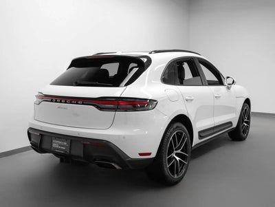 2024 Porsche Macan Macan (MY24)