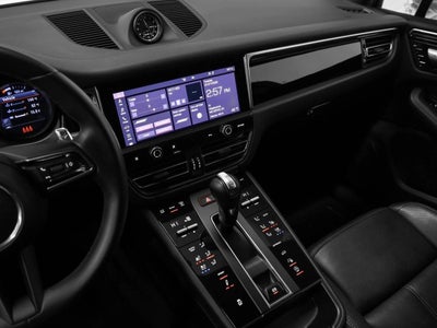 2024 Porsche Macan Macan (MY24)