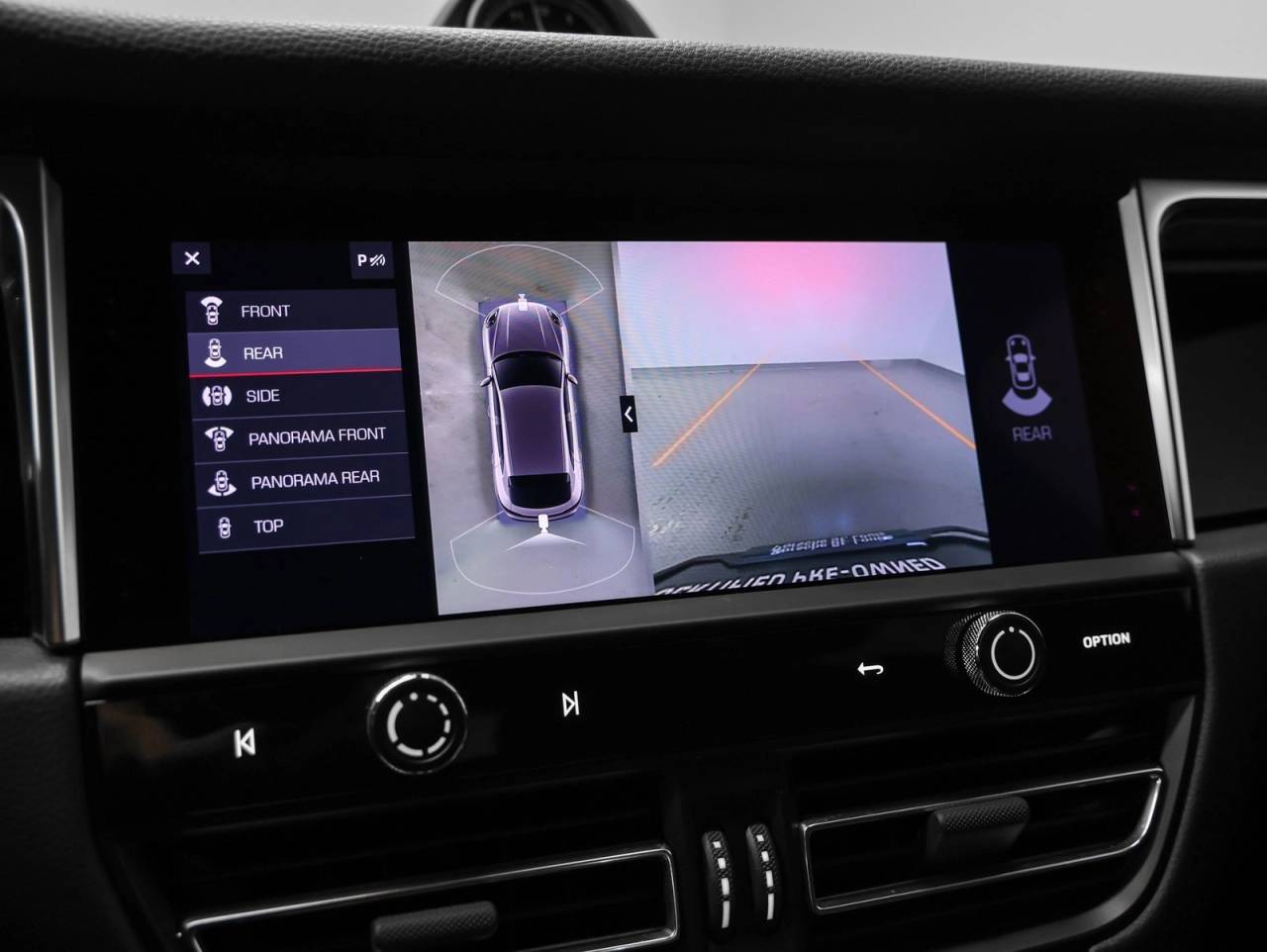 2024 Porsche Macan Macan (MY24)