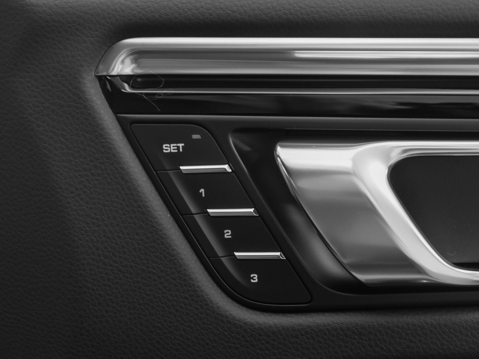 2025 Porsche Macan Macan