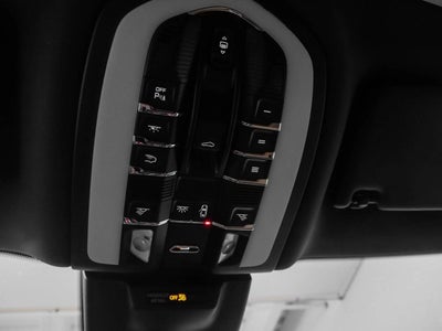 2025 Porsche Macan Macan