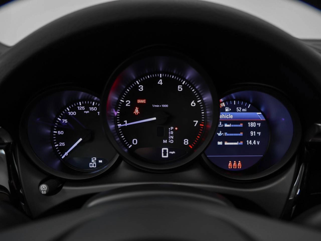 2025 Porsche Macan Base