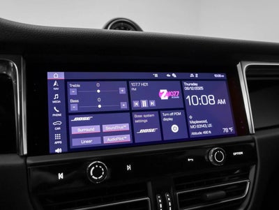 2025 Porsche Macan Base