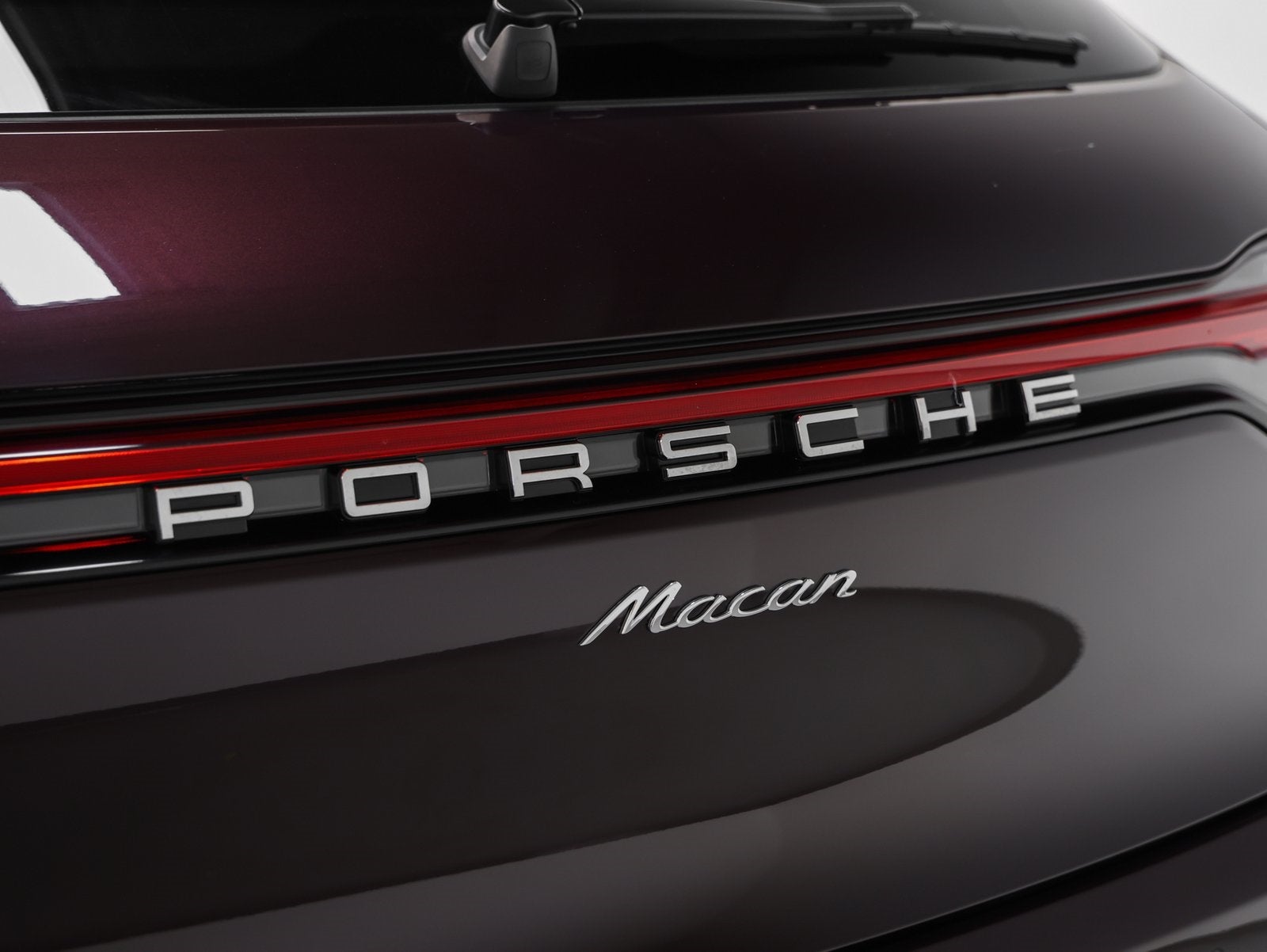 2026 Porsche Macan Macan