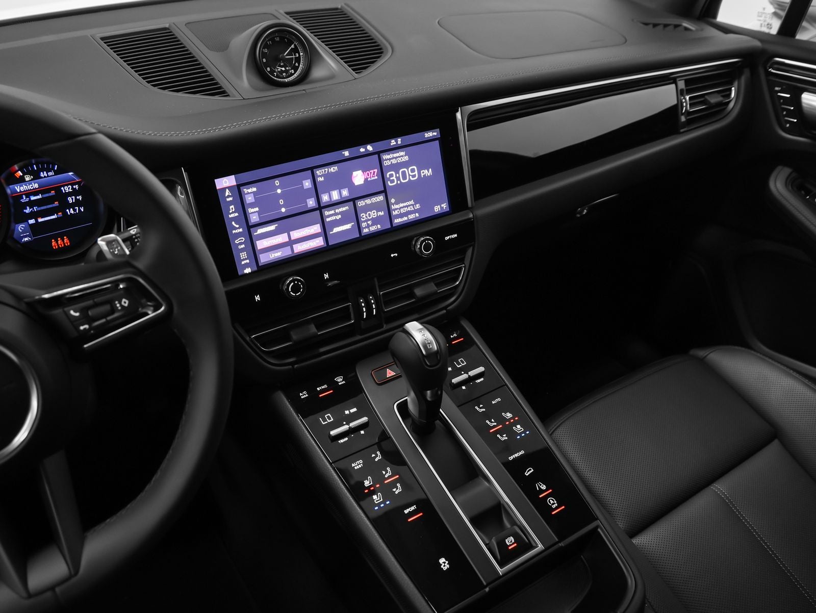 2026 Porsche Macan Macan