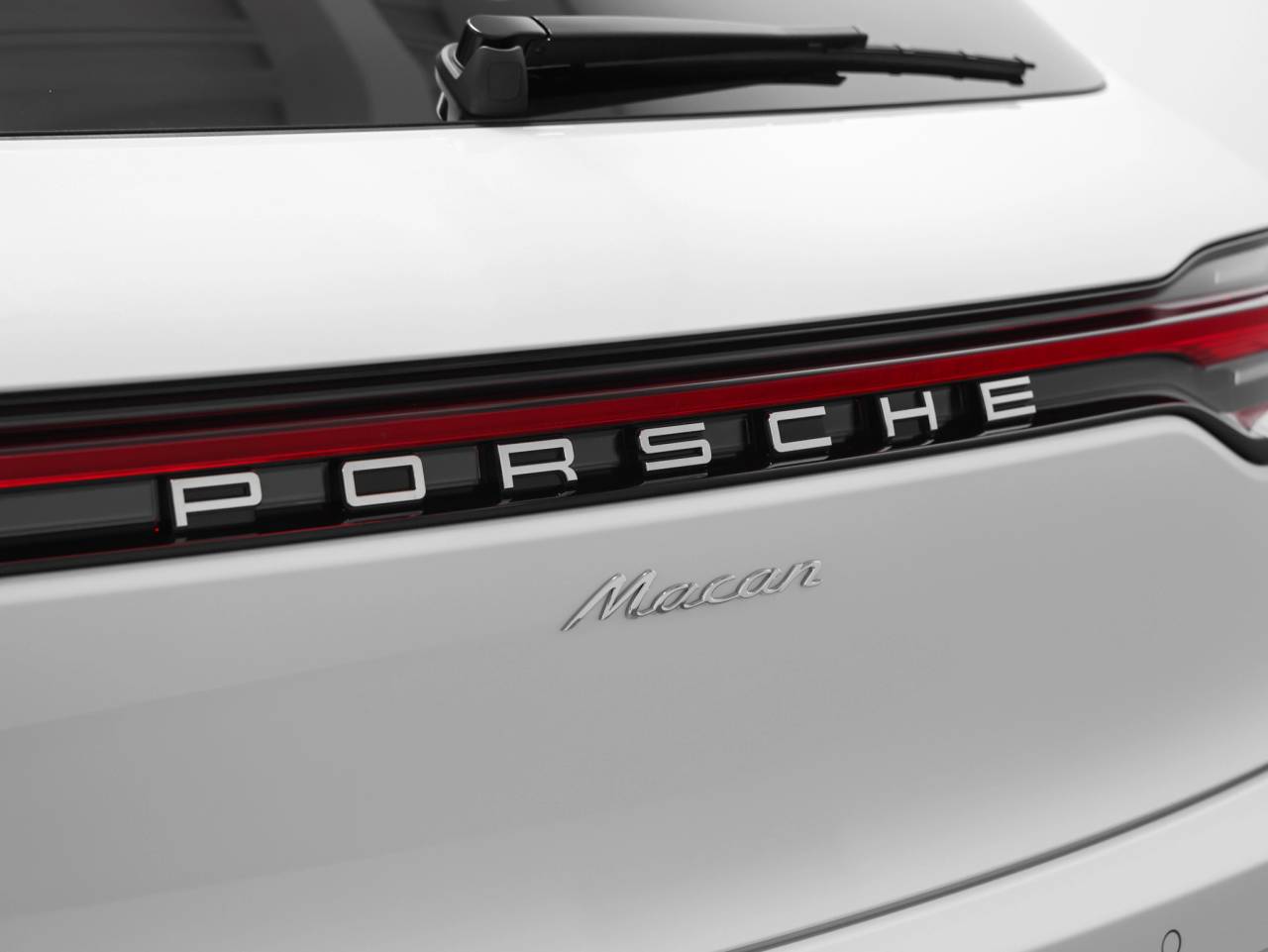 2026 Porsche Macan Macan