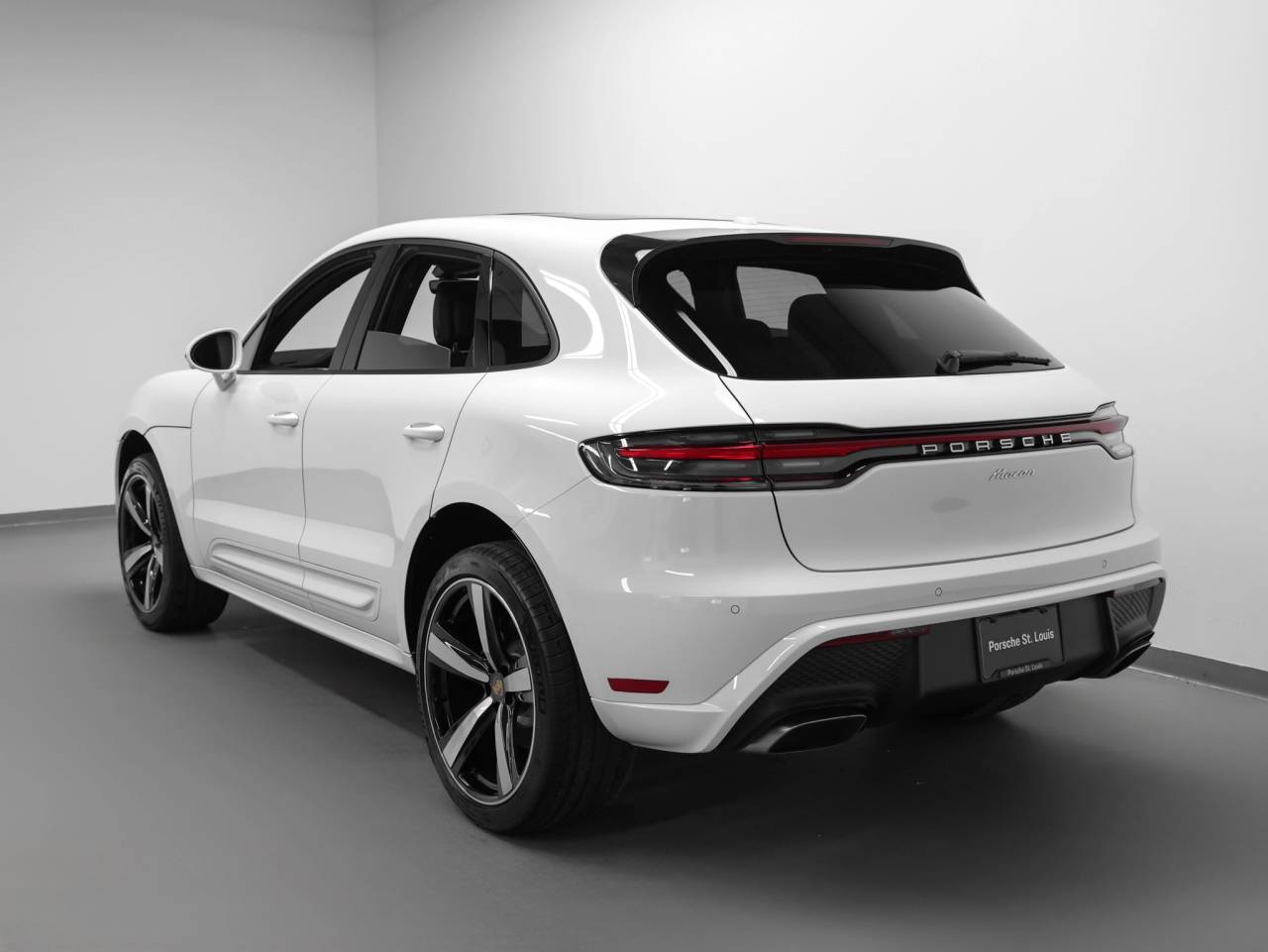 2026 Porsche Macan Macan