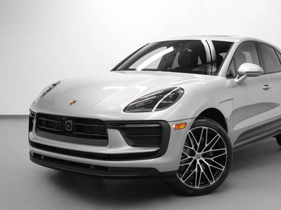 2026 Porsche Macan Macan