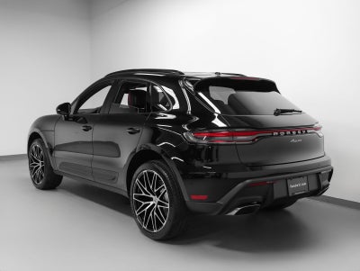 2026 Porsche Macan Macan
