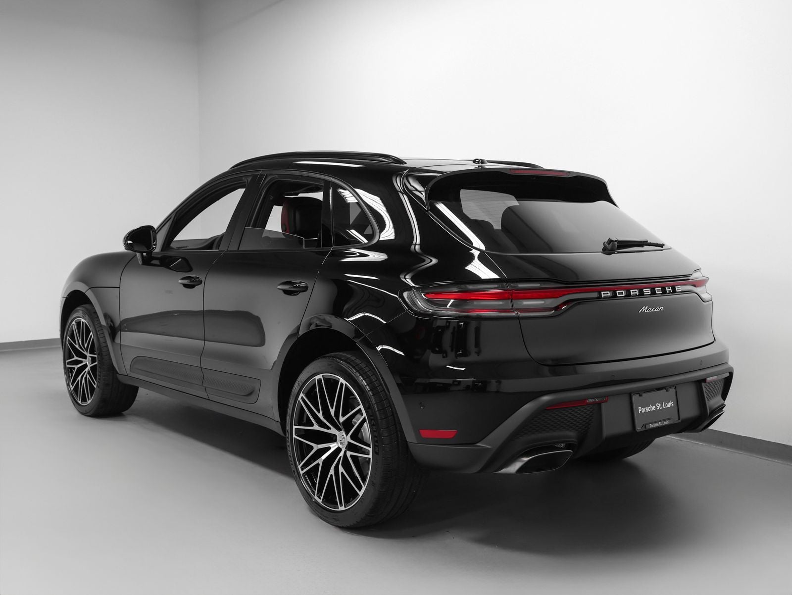 2026 Porsche Macan Macan