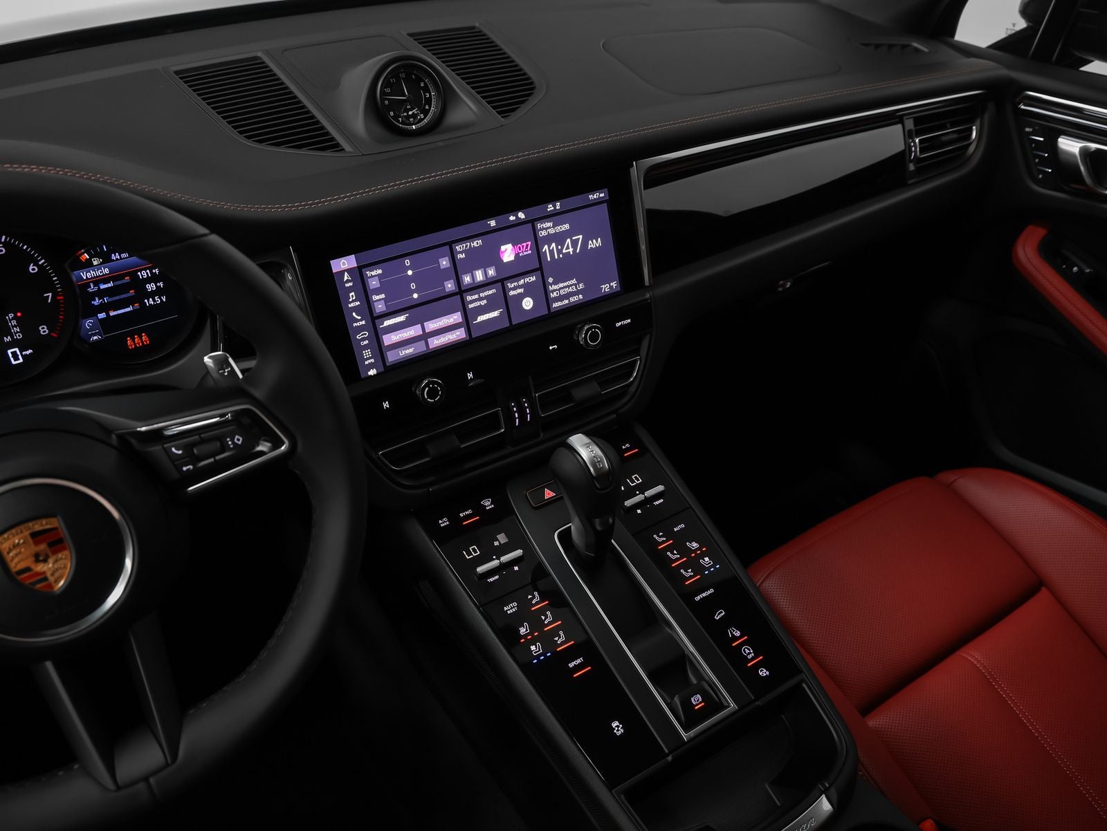 2026 Porsche Macan Macan