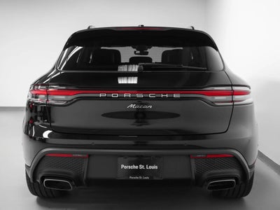 2026 Porsche Macan Macan