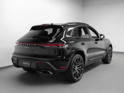 2026 Porsche Macan Macan