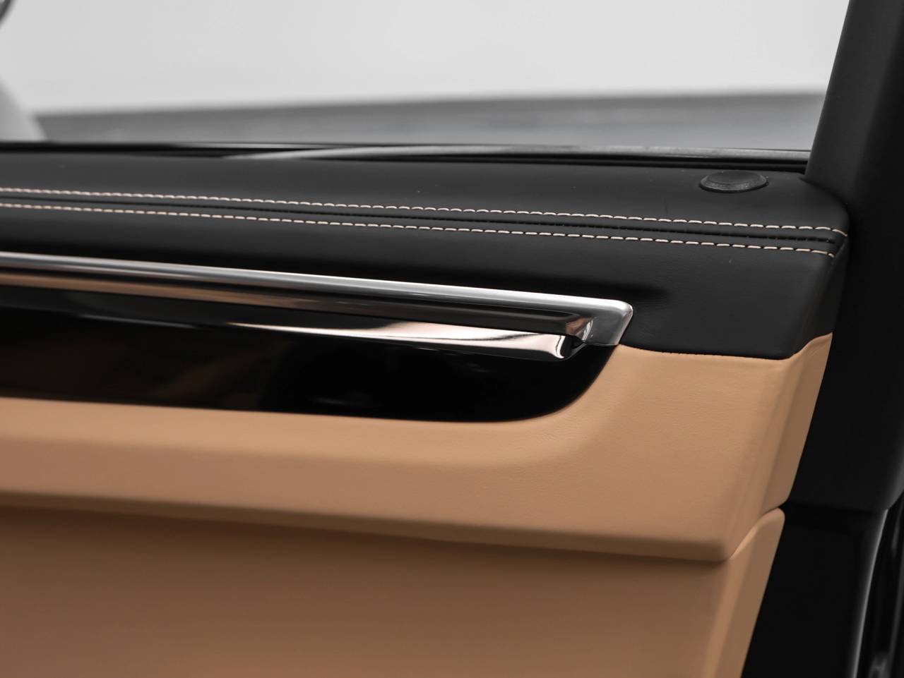 2026 Porsche Macan Macan T