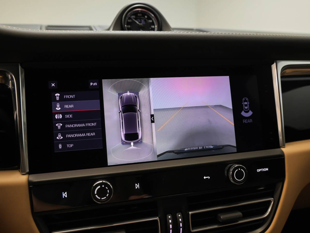 2026 Porsche Macan Macan T