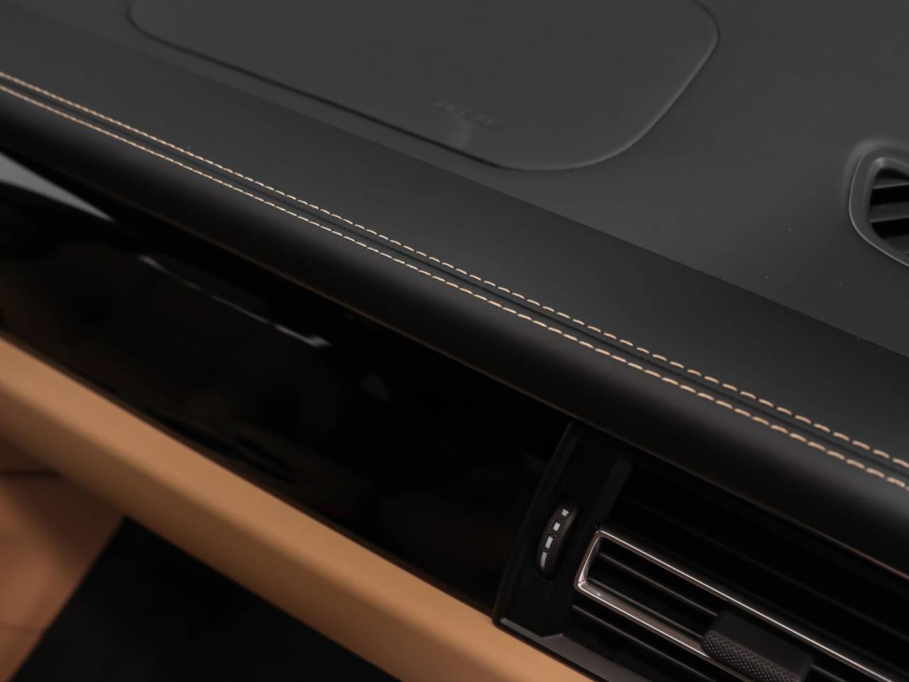2026 Porsche Macan Macan T