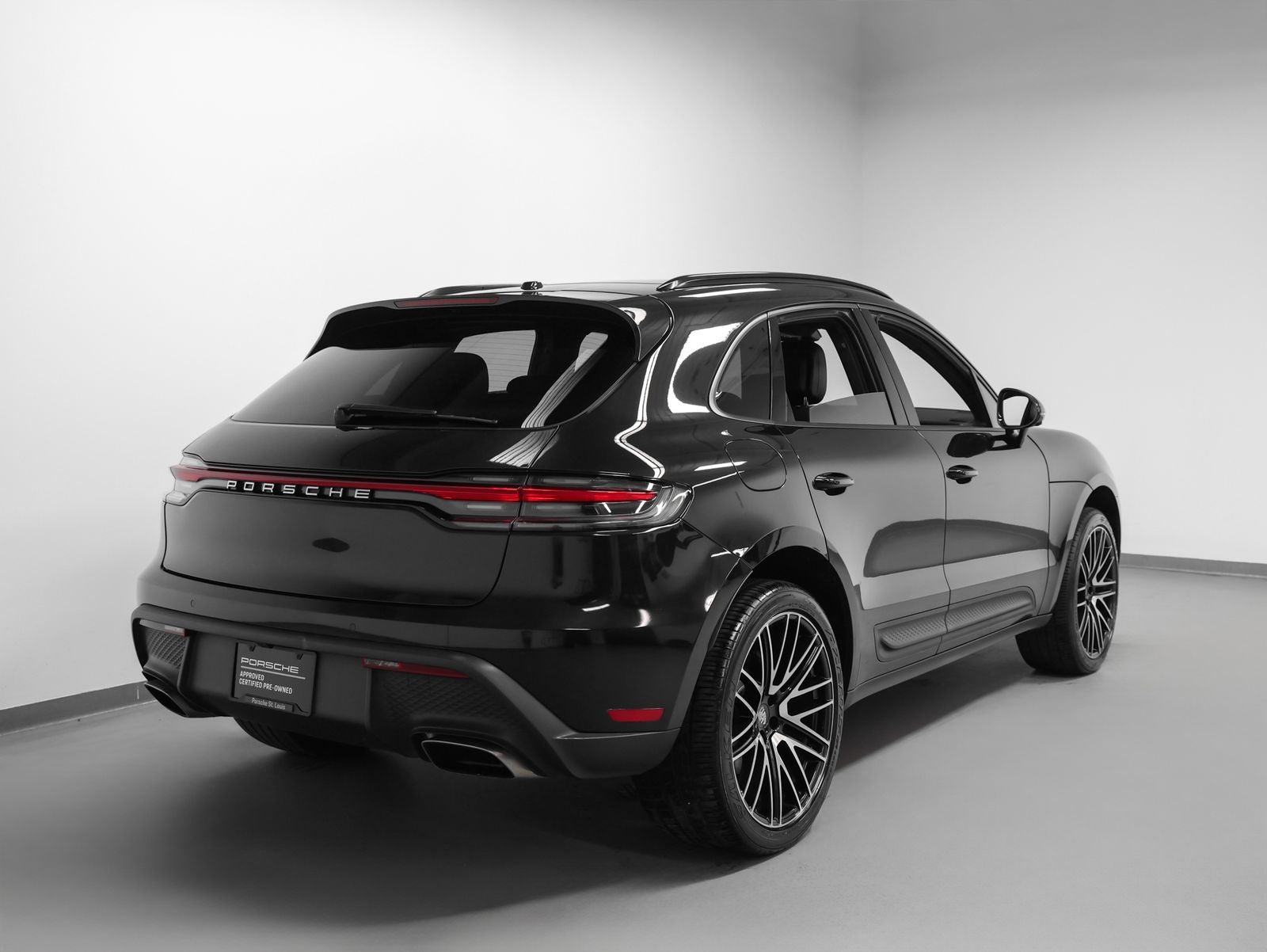 2022 Porsche Macan Macan