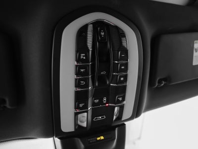 2022 Porsche Macan Macan