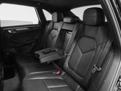 2022 Porsche Macan Macan