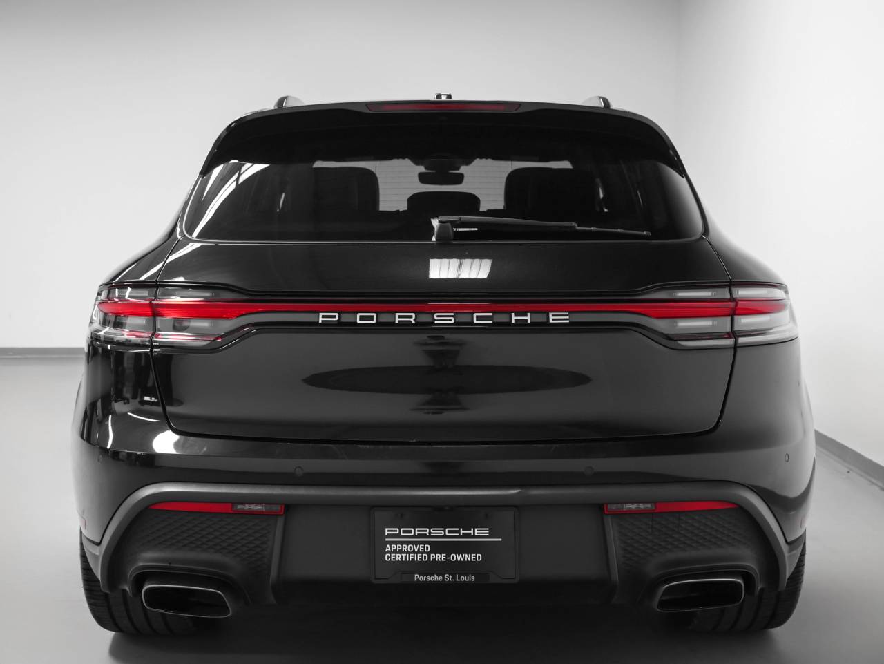 2022 Porsche Macan Macan