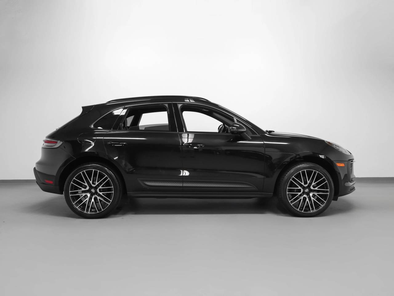 2022 Porsche Macan Macan