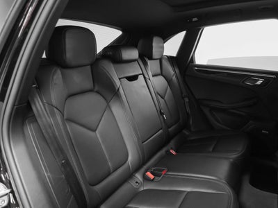 2022 Porsche Macan Macan