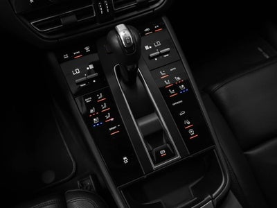 2022 Porsche Macan Macan
