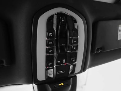 2022 Porsche Macan Macan