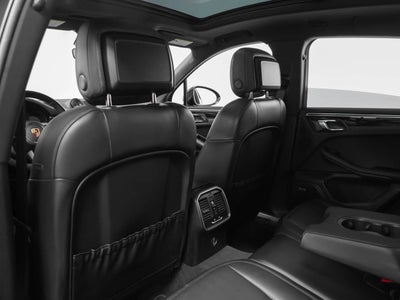 2022 Porsche Macan Macan