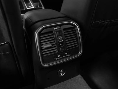 2022 Porsche Macan Macan