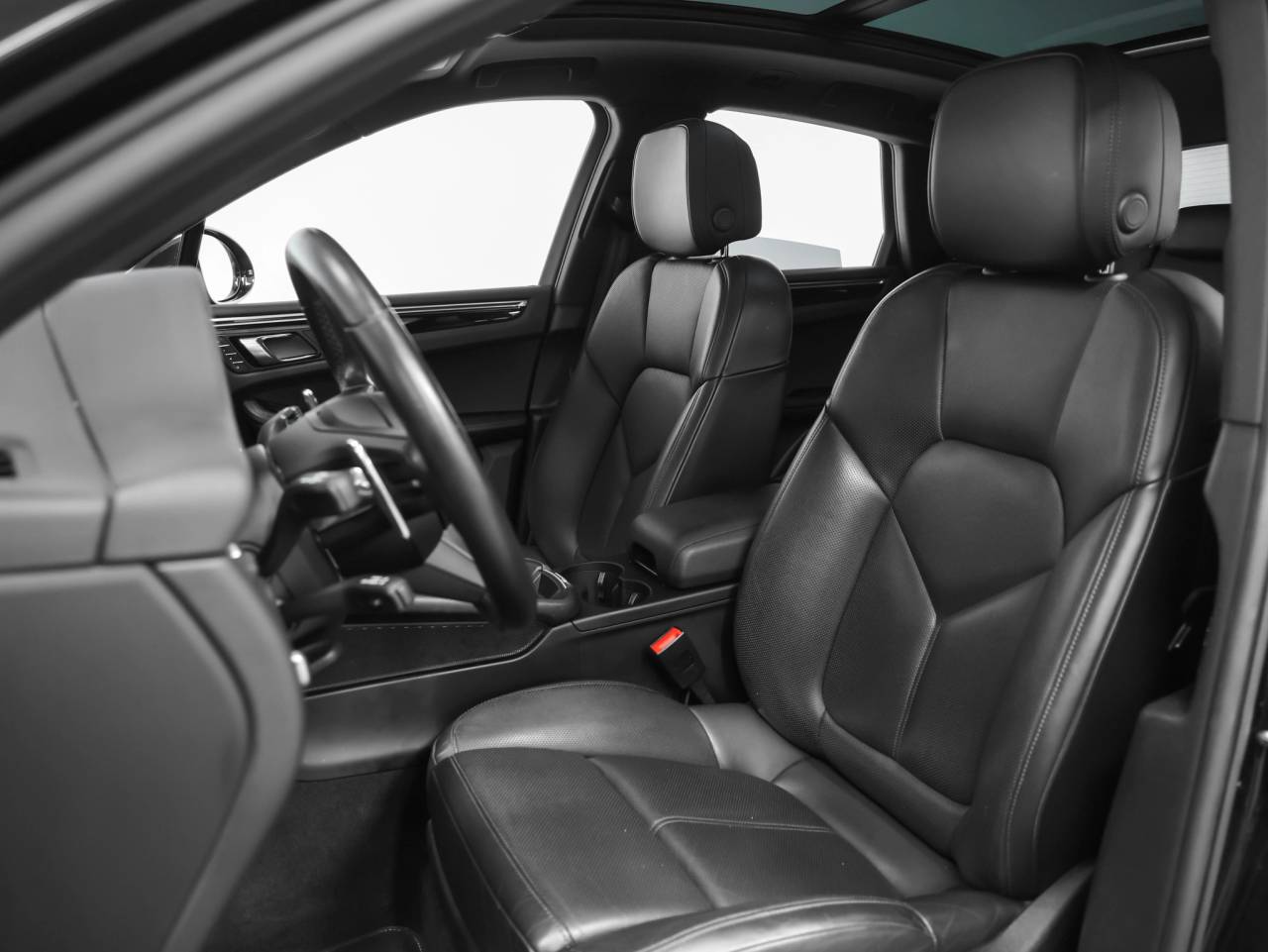 2022 Porsche Macan Macan