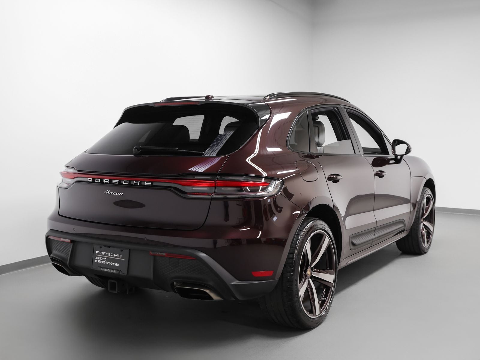 2024 Porsche Macan Base