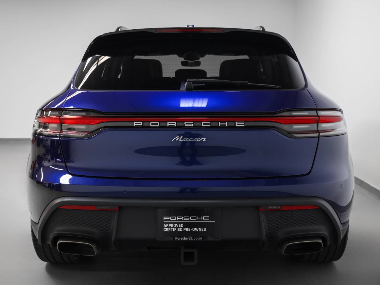 2024 Porsche Macan Base