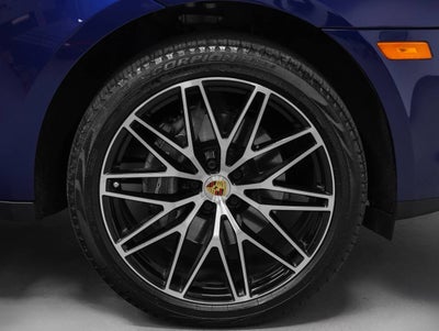 2024 Porsche Macan Base