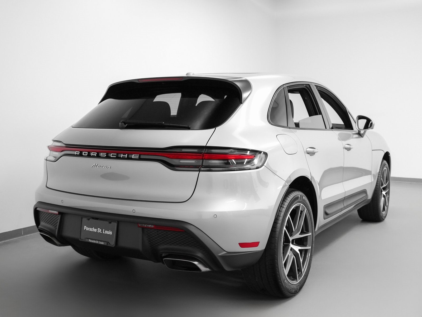 2025 Porsche Macan Macan