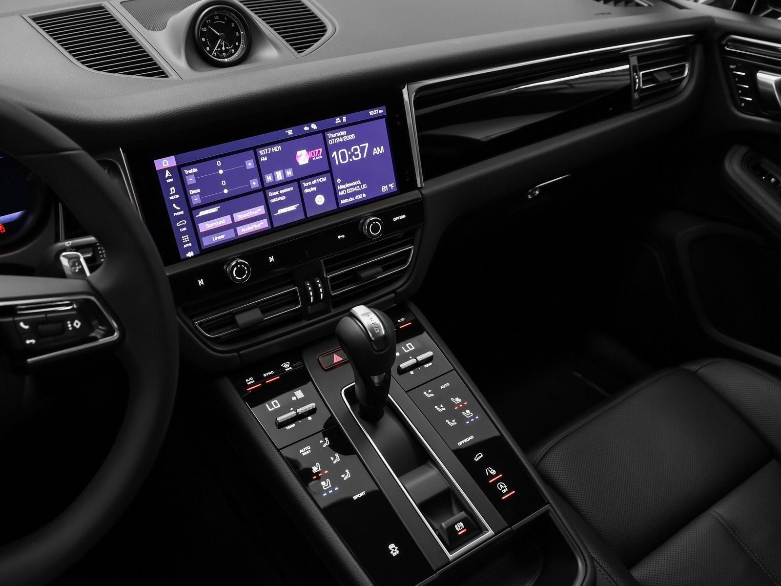 2025 Porsche Macan Macan