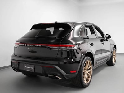 2025 Porsche Macan Macan