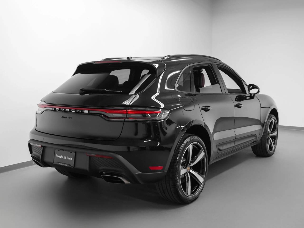2026 Porsche Macan Macan