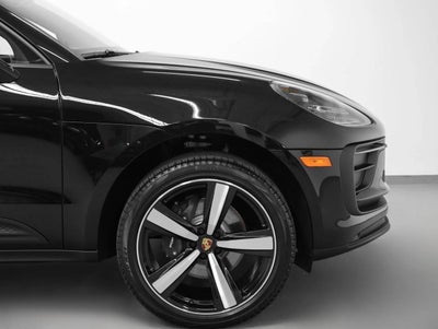 2026 Porsche Macan Macan